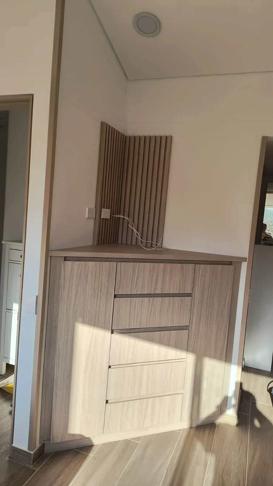 Trabajo de Fábrica de Muebles - Mauricio Hernández